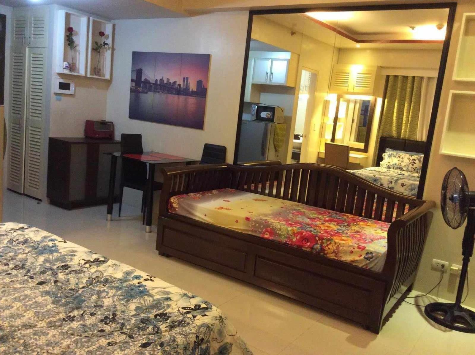 Palm Tree Villas By Ann Manila Bagian luar foto